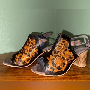 Roper Leather Heeled Sandals